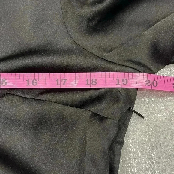 [M] French Connection  Inu Long Sleeve Black Satin Blouse - Picture 9 of 11